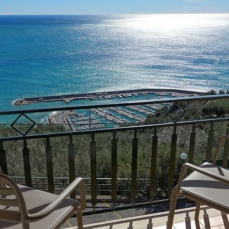 Hotel Rosita Finale Ligure Εξωτερικό φωτογραφία